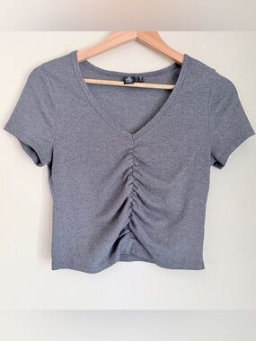 Volcom Gray Ruched V-Neck Short Sleeve Top